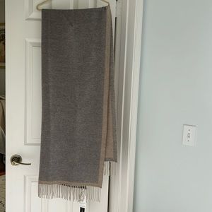 Luxury! New Cashmere Reversible Shawl Scarf NEW w/TAGS!!! 70% Cashmere 30% Wool